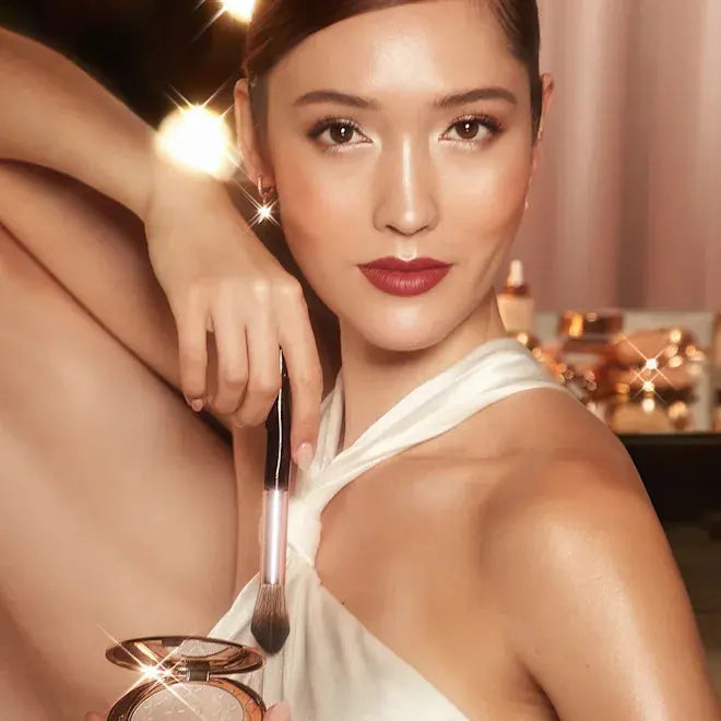 Хайлайтер Charlotte Tilbury Glow Glide Architect Highlighter / оттенок Moonlit Glow Charlotte Tilbury