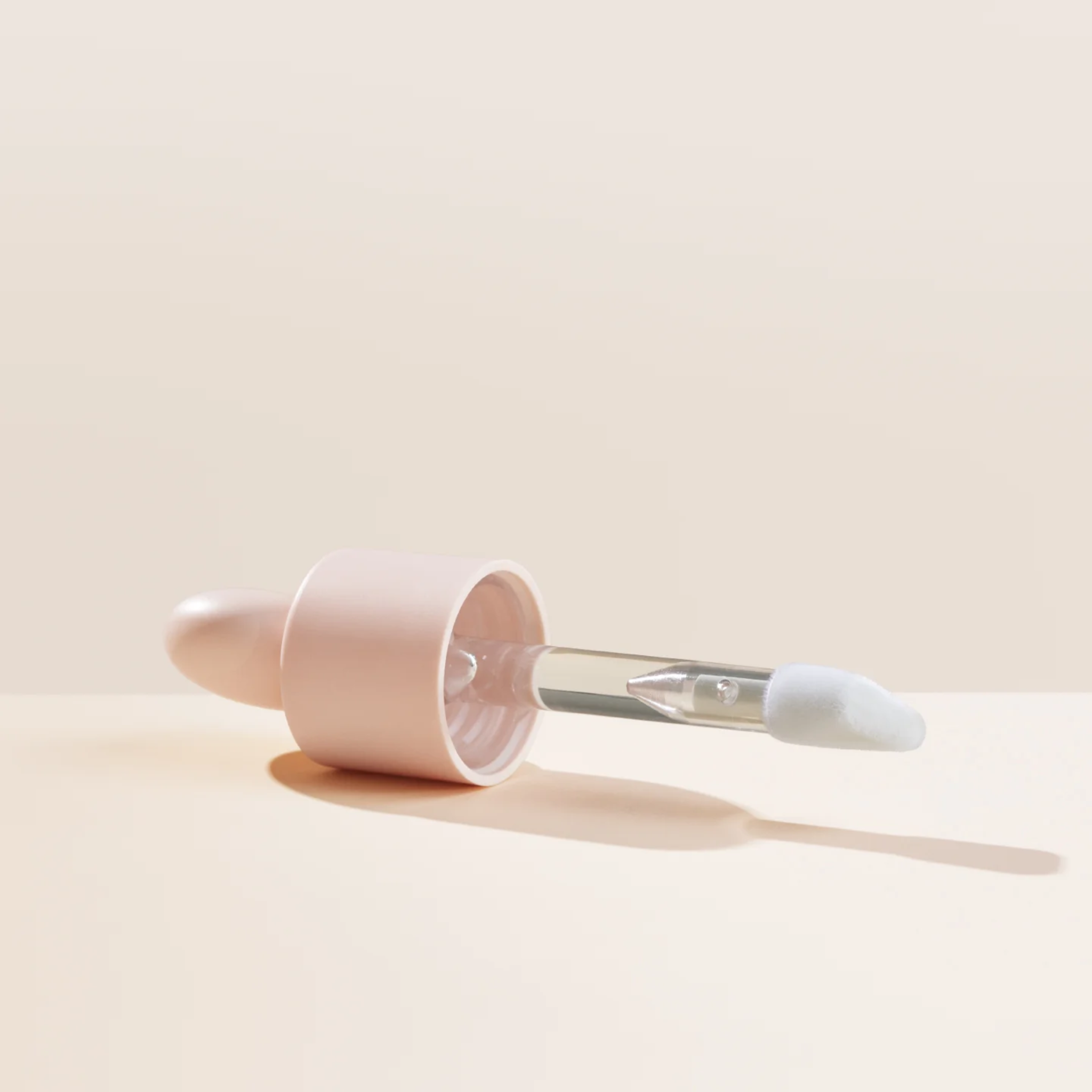 Консилер Rare Beauty Liquid Touch Brightening Concealer 110N / оттенок light с нейтрально-золотистым подтоном