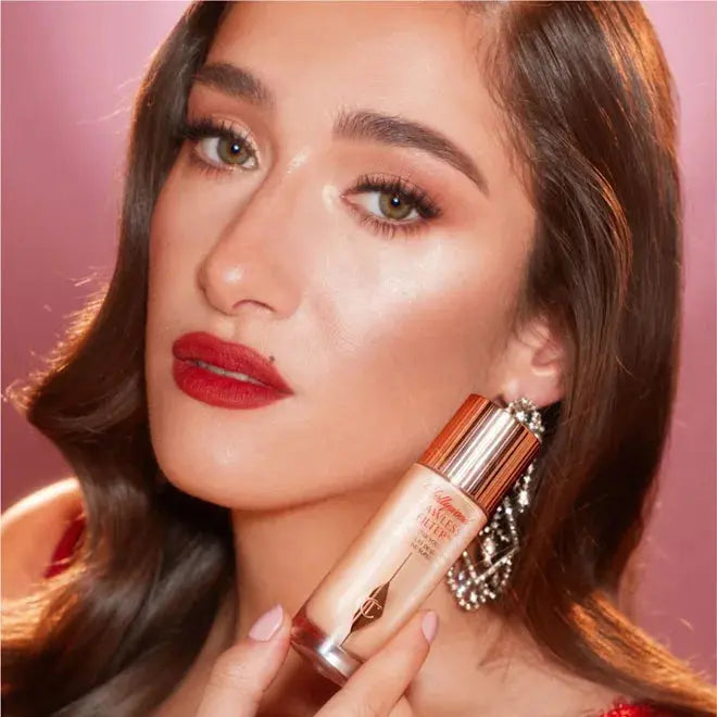 Тональный флюид Charlotte Tilbury Hollywood Flawless Filter / оттенок 4 Medium Charlotte Tilbury