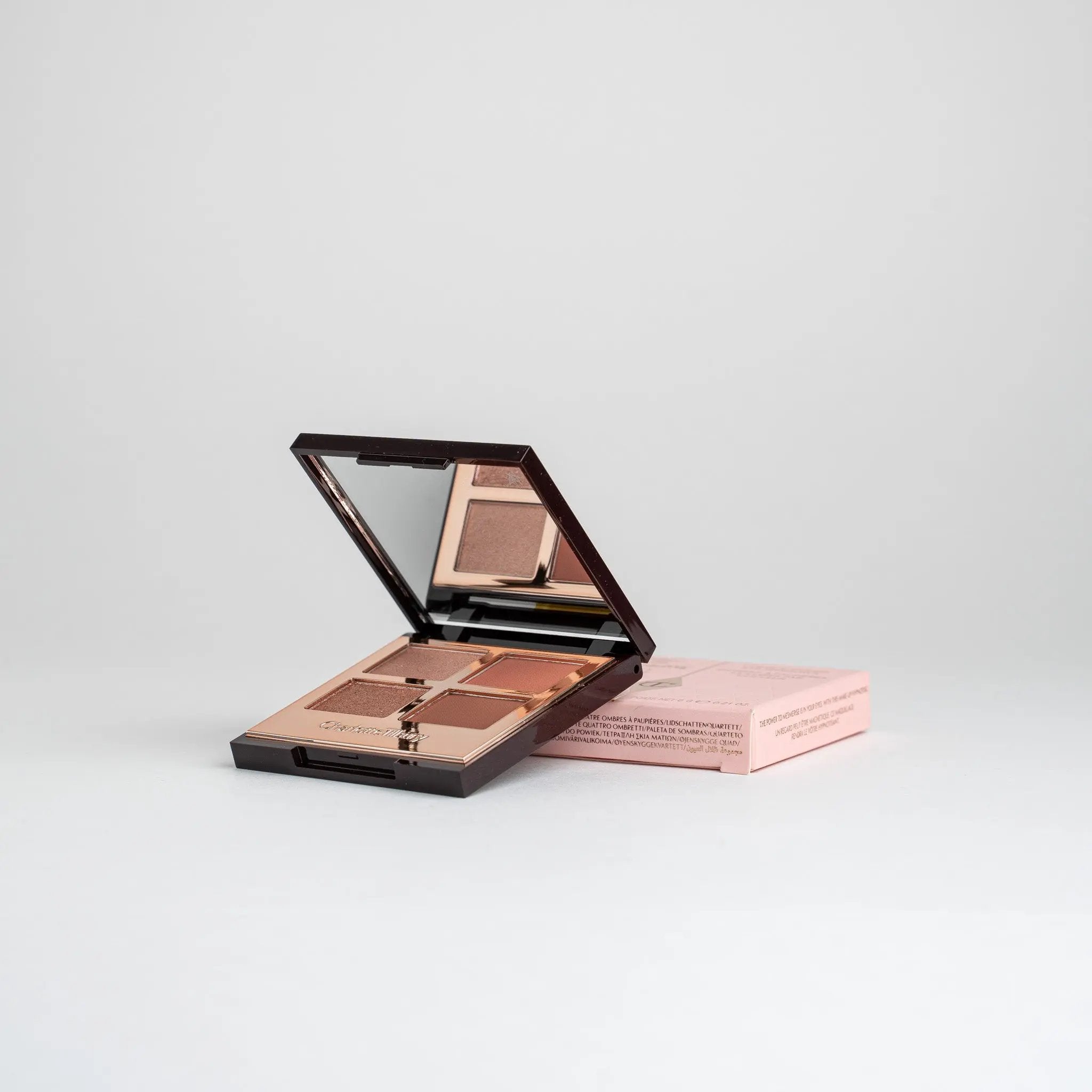 Палетка теней Charlotte Tilbury Luxury Palette Charlotte Tilbury