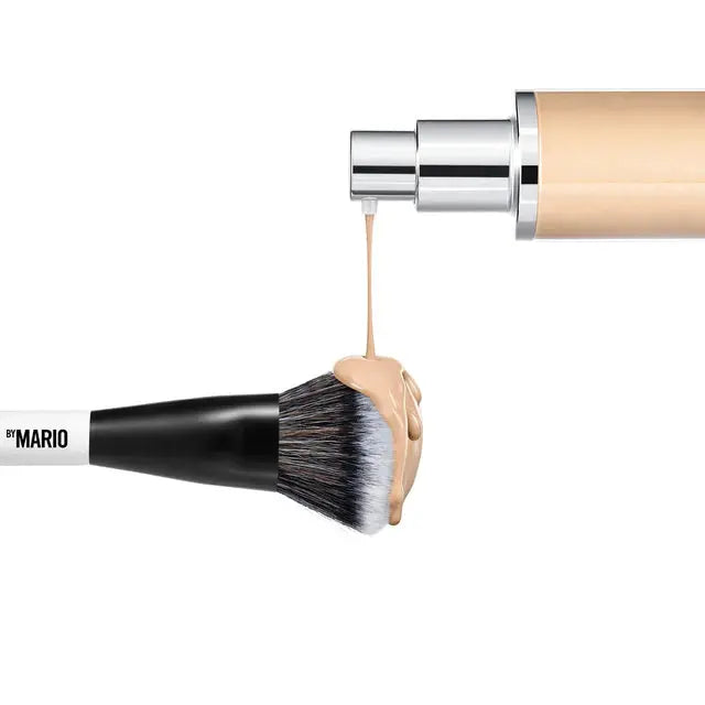 Двухсторонняя кисть / MAKEUP BY MARIO F4 Dual-Ended Foundation and Face Brush MAKE UP BY MARIO