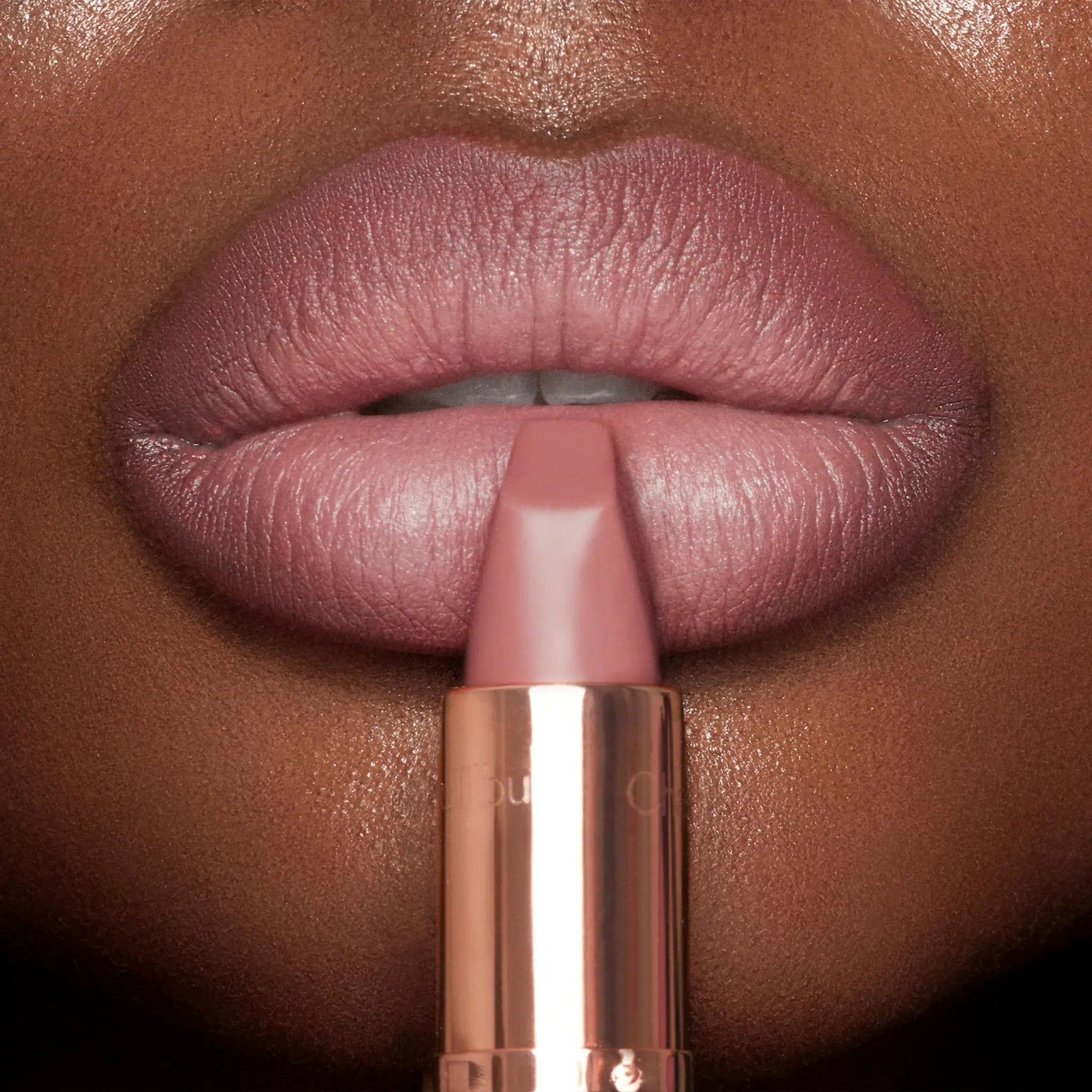 Набор для губ - Charlotte Tilbury Mini Pillow Talk Lipstick & Liner Set / Pillow Talk Findy Uzbekistan