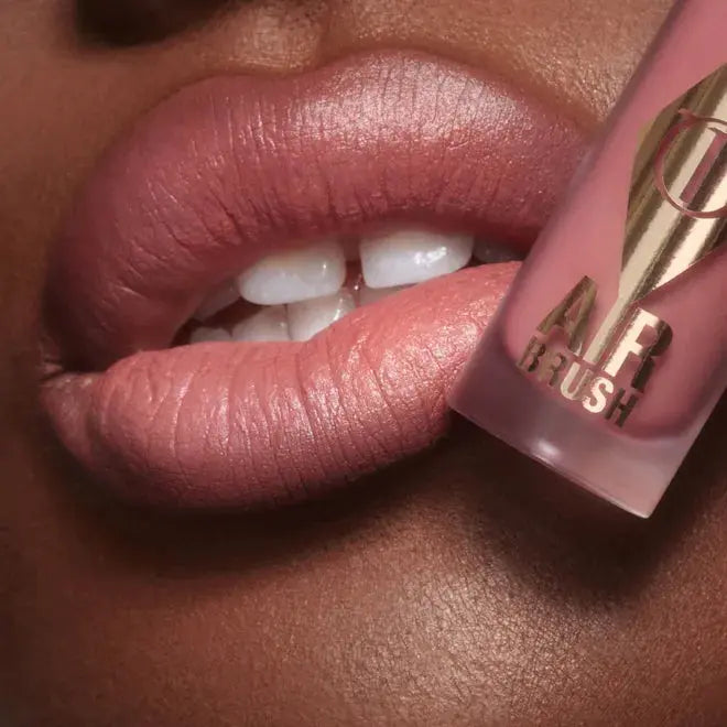 Помада Charlotte Tilbury Airbrush Flawless Lip Blur / оттенок Pillow Talk Blur Charlotte Tilbury