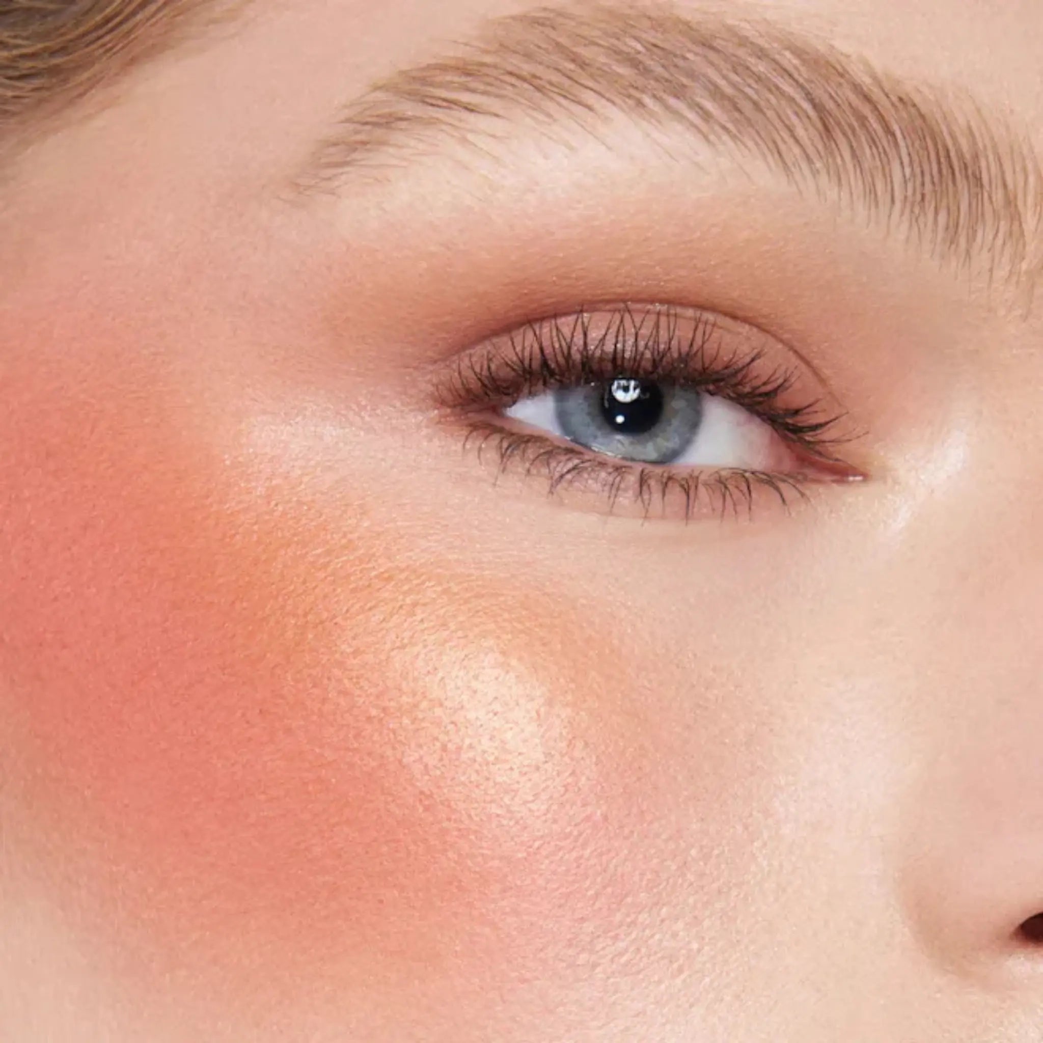Палетка для лица Charlotte Tilbury — Mini Hollywood Blush & Glow Palette / Tan-Deep Dore-Foncé Findy Uzbekistan