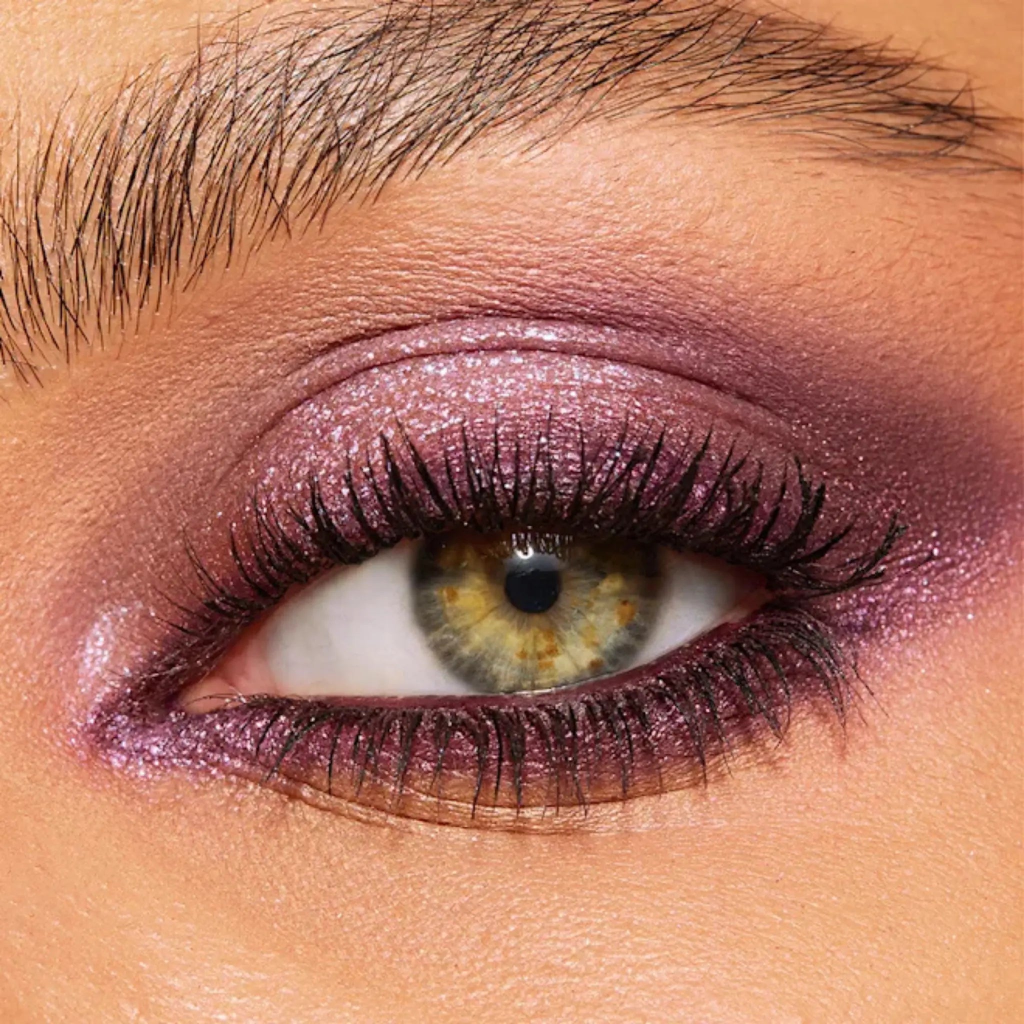 Палетка теней Charlotte Tilbury Eye Trends — Digital Lilac Findy Uzbekistan