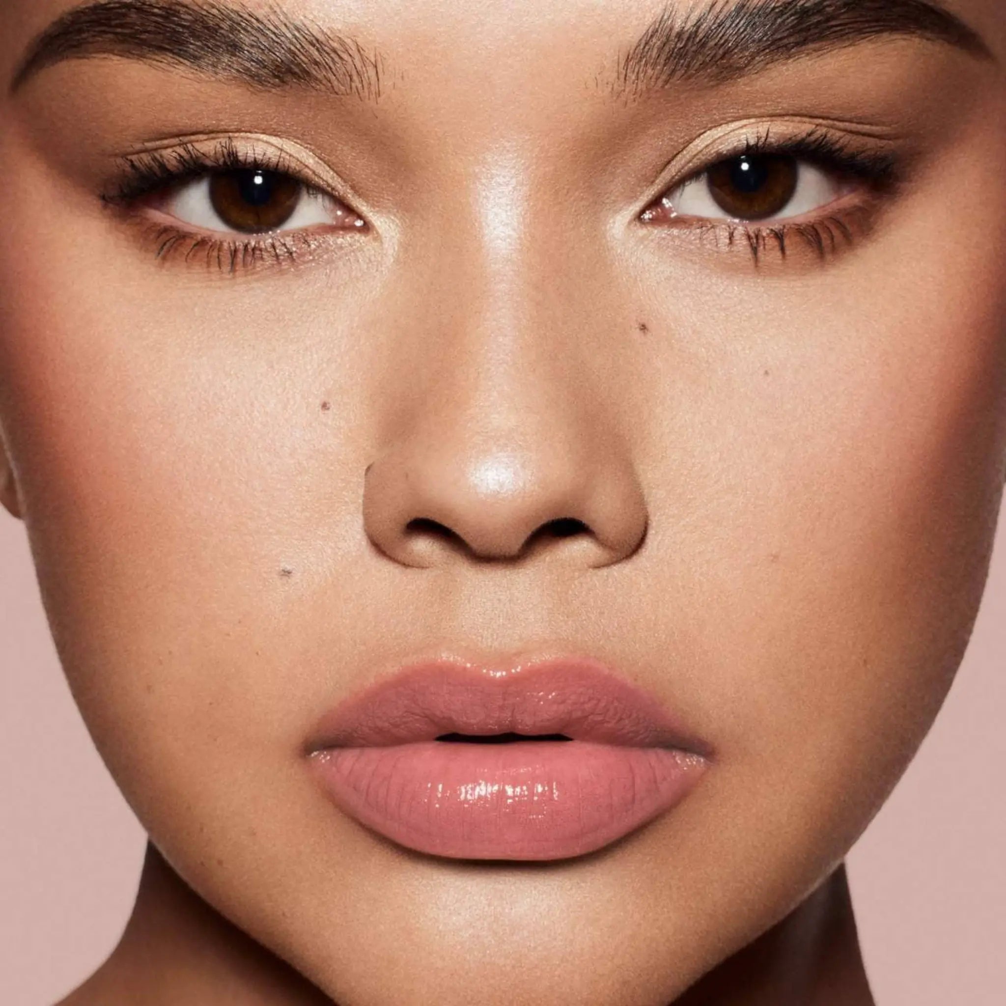 Помада Fenty Beauty — Gloss Bomb High-Shine Stick / Is it Fu$$y Findy Uzbekistan
