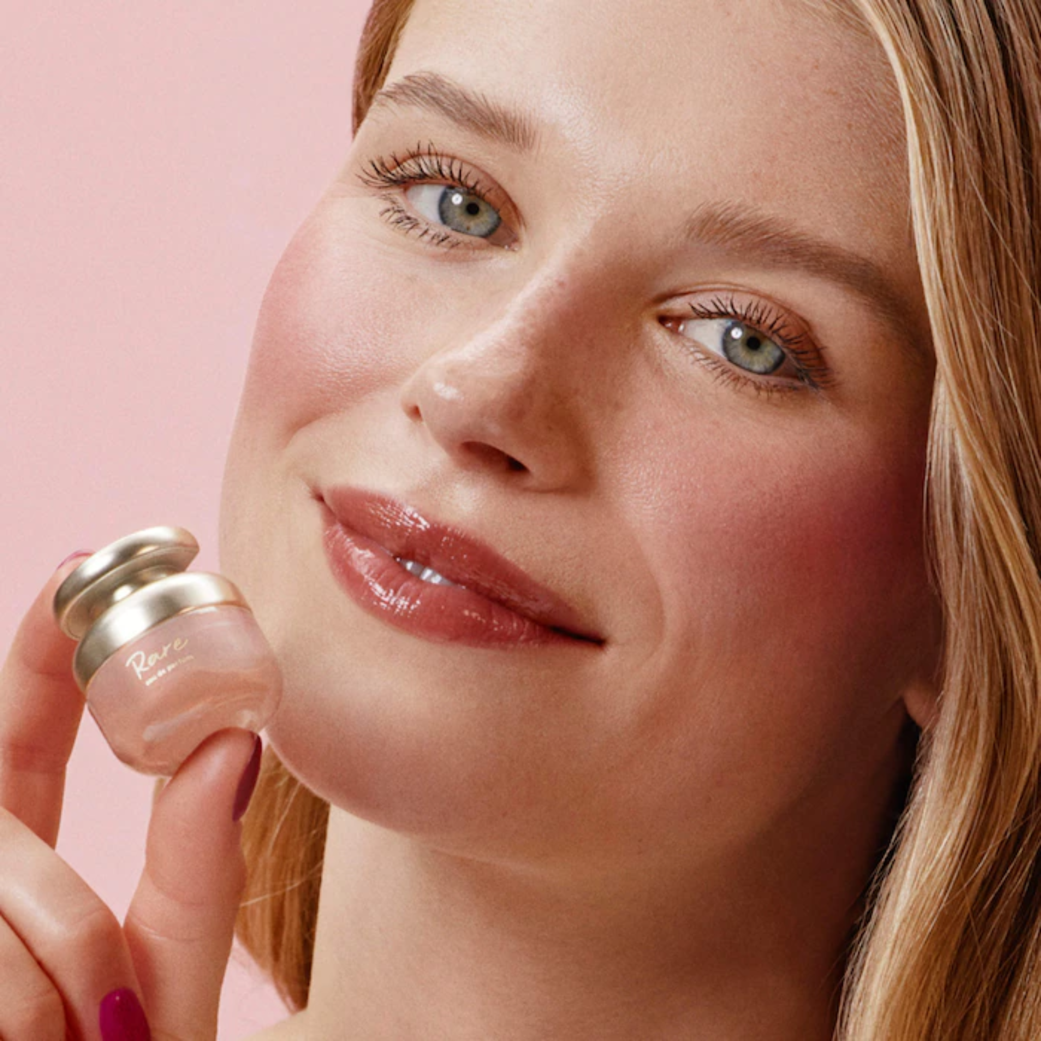 Набор миниатюр Rare Beauty Selena’s Faves Findy Uzbekistan